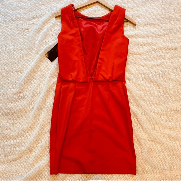 Zara | V-Back Red Sleeveless Dress - Picture 4 of 9